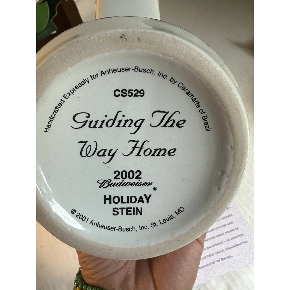 Budweiser Holiday Stein 2002 Guiding The Way Home CS529 w/ COA